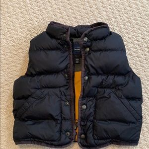GAP vest